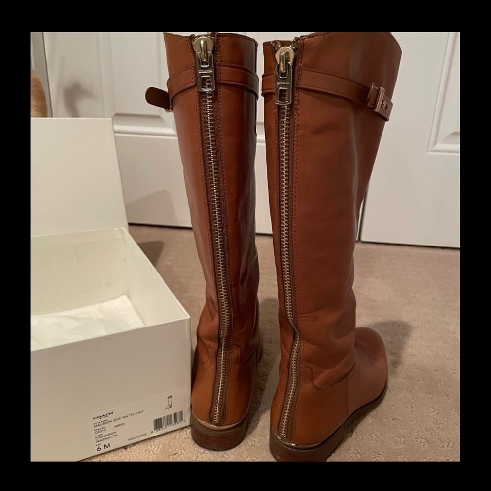Coach Size 6 Excellent Condition - Picture 1 of 4